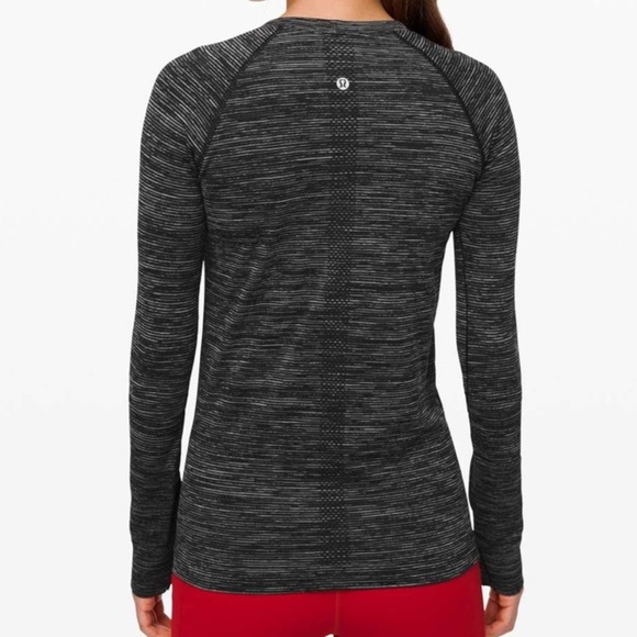 Lululemon Swiftly Speed Long Sleeve
Black / White / Black - Picture 3 of 12